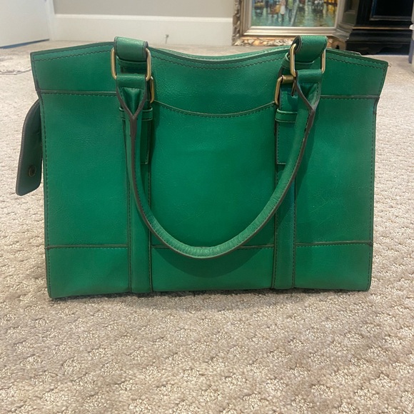 Bueno Handbags - Bueno green satchel